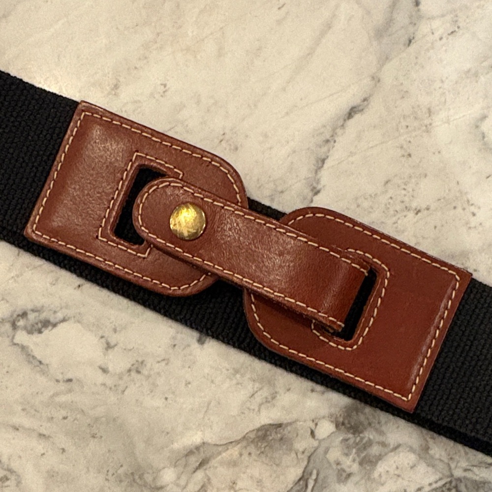 Vintage LL Bean Women’s Black and Brown leather elastic belt, Size M